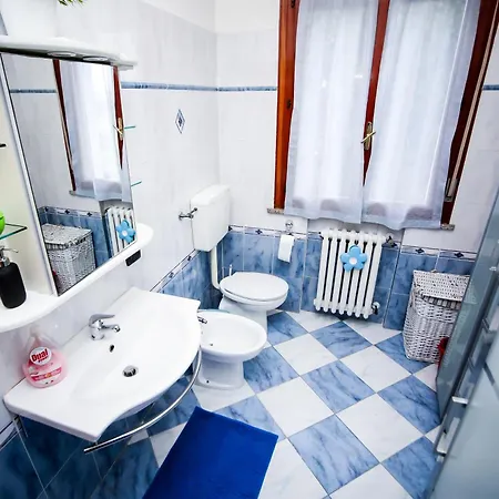 2 Apartment *