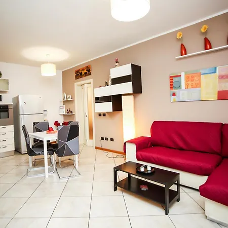 2 Apartment *